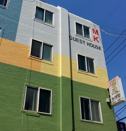 Mk Guesthouse Пусан Екстериор снимка